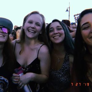 Meet your Posher, Liz